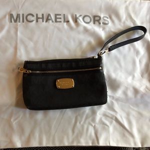 Michael Kors Zip Pouch